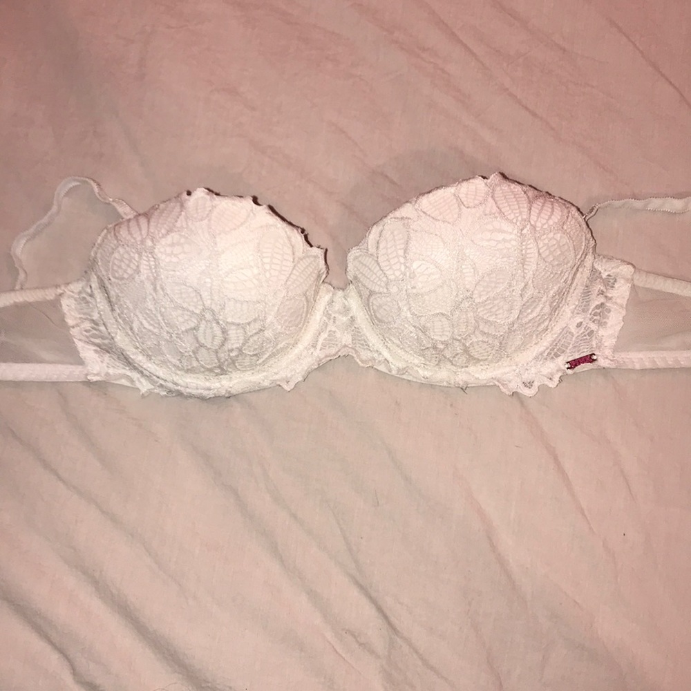 Victoria’s Secret Pink Bra